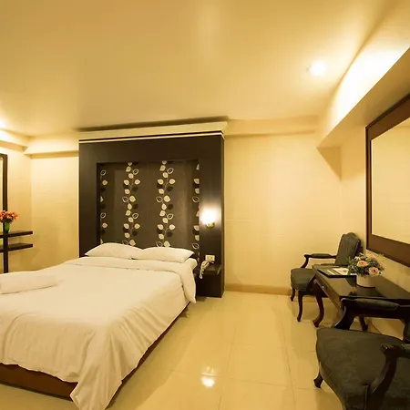 Synsiri 3 Ladprao 83 Apartment