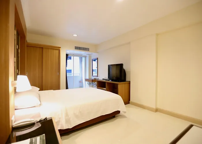 Synsiri 3 Ladprao 83 Apartment