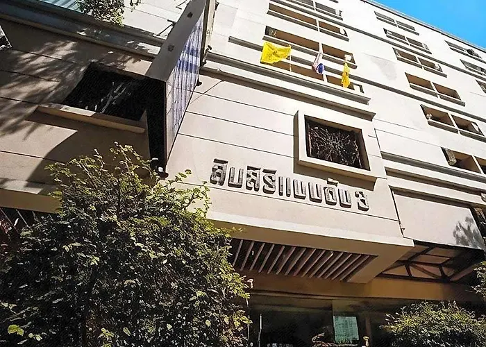 Synsiri 3 Ladprao 83 Apartment *